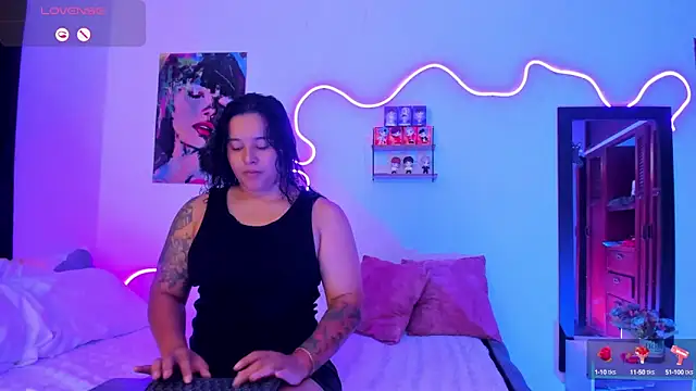 Dilan and Mia online show from October 1, 2025, 3:38 pm