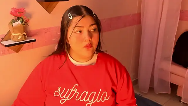 Taniabenelli online show from September 20, 2025, 3:22 am