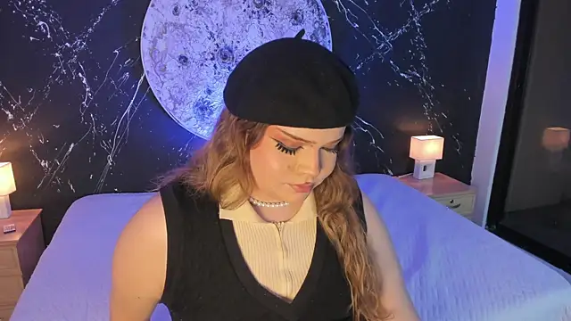 Maxxxine1 online show from October 4, 2025, 4:25 am