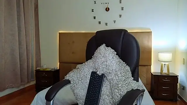 Steven Velez online show from December 20, 2025, 6:49 am