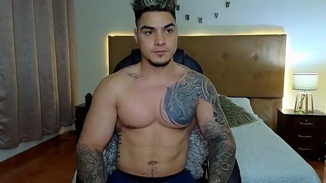 Snapshot of Steven_Velez chatting on October 5, 2025, 4:36 am Steven Velez online show from October 5, 2025, 4:36 am