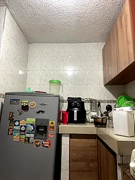 Snapshot of Sallem_Pink chatting on September 22, 2025, 12:33 pm Sallem Pink online show from September 22, 2025, 12:33 pm