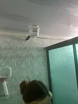 Snapshot of Sallem_Pink chatting on October 7, 2025, 12:06 pm Sallem Pink online show from October 7, 2025, 12:06 pm