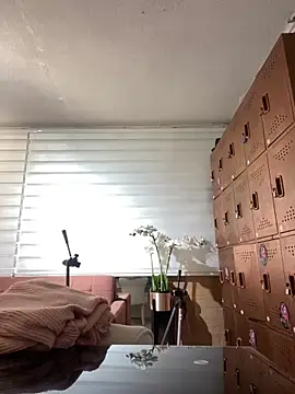 Sallem Pink online show from February 27, 2026, 11:10 am