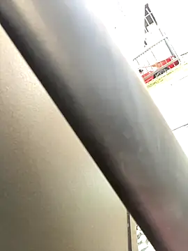 Sallem Pink online show from November 3, 2025, 11:47 am