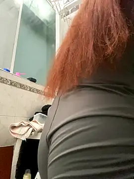 Snapshot of Sallem_Pink chatting on September 21, 2025, 8:03 pm Sallem Pink online show from September 21, 2025, 8:03 pm