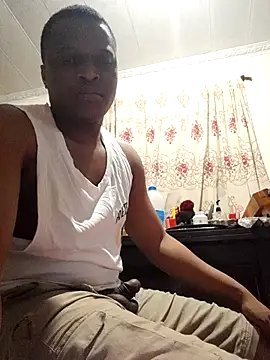 Snapshot of Moet_Chandon chatting on September 27, 2025, 1:34 am Moet Chandon online show from September 27, 2025, 1:34 am