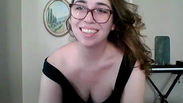 sweetsocalgirl online show from July 2, 2026, 2:01 am