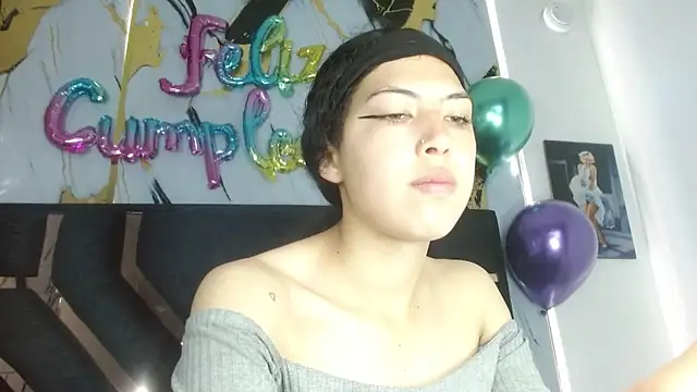 Snapshot of malejahotcs01 chatting on September 23, 2025, 12:12 pm malejahotcs01 online show from September 23, 2025, 12:12 pm