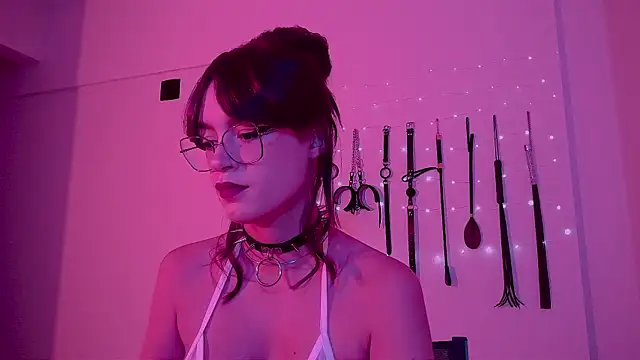 nina kink online show from May 23, 2026, 9:36 pm