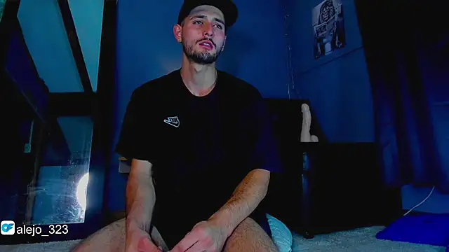 alejo  323   online show from January 17, 2026, 3:43 am