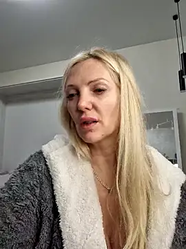 Monna online show from February 7, 2026, 3:42 pm