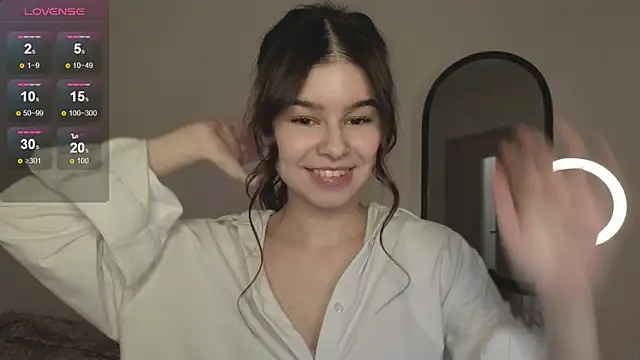 sladkoezzzka online show from September 17, 2025, 5:15 pm