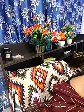 Snapshot of priya_26 chatting on December 13, 2025, 8:04 pm priya 26 online show from December 13, 2025, 8:04 pm