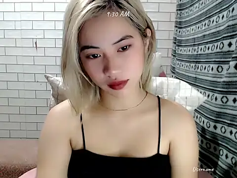 Rainea149 online show from November 14, 2025, 1:31 am