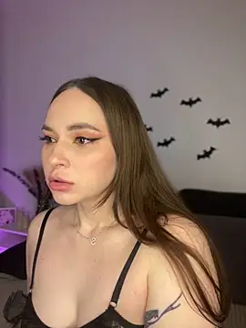 Snapshot of AlexaSpark_ chatting on November 11, 2025, 2:12 pm AlexaSpark online show from November 11, 2025, 2:12 pm