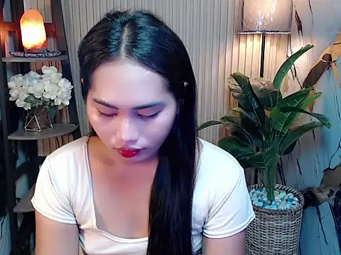 sluttyprincess0 online show from February 5, 2026, 11:00 pm