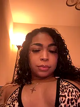 azaraxxxamor online show from October 22, 2025, 10:08 pm