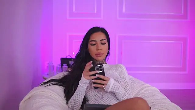 KiaraMoreno online show from November 3, 2025, 11:14 am