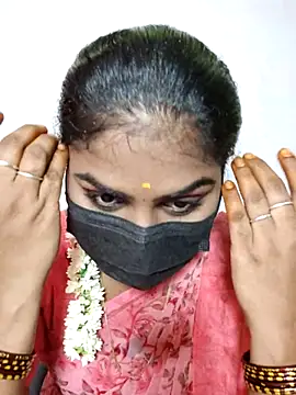 Snapshot of Tamil_Princess12 chatting on July 19, 2026, 9:39 am Tamil Princess12 online show from July 19, 2026, 9:39 am