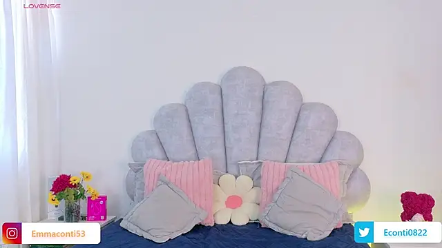 emma-conti2 online show from March 21, 2026, 2:43 pm