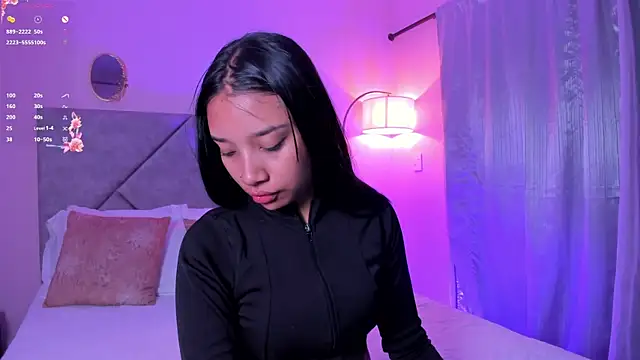 Snapshot of MissPocahontass chatting on September 24, 2025, 11:28 am MissPocahontass online show from September 24, 2025, 11:28 am