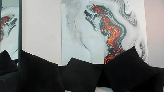 Snapshot of Charlottegray_1 chatting on October 8, 2025, 3:52 am Charlottegray 1 online show from October 8, 2025, 3:52 am