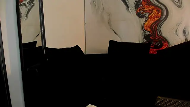 Snapshot of Charlottegray_1 chatting on September 28, 2025, 2:51 am Charlottegray 1 online show from September 28, 2025, 2:51 am