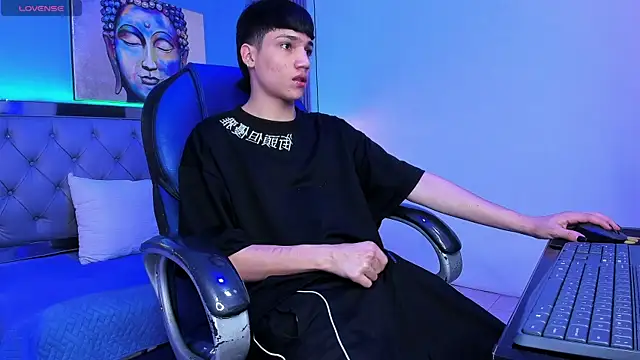 SamBlack  online show from July 12, 2026, 8:31 pm