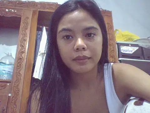 Snapshot of sweet_heaven00 chatting on March 6, 2026, 12:27 am sweet heaven00 online show from March 6, 2026, 12:27 am