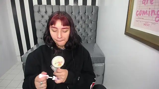 koraa t online show from October 5, 2025, 3:30 am