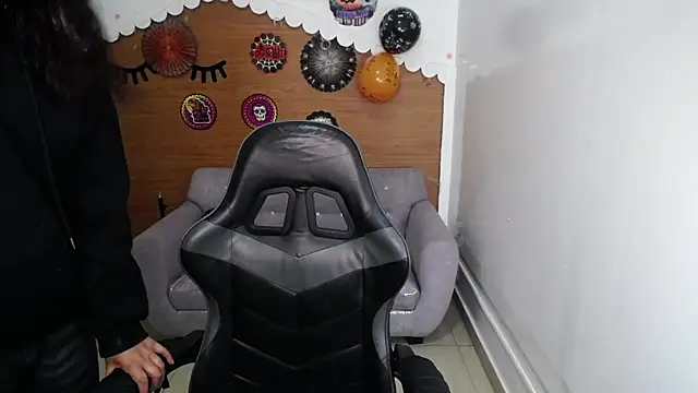 koraa t online show from October 16, 2025, 2:53 am