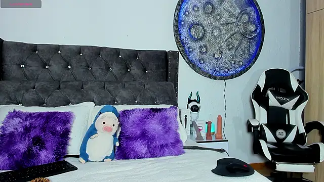 Katherine Rose online show from March 6, 2026, 9:43 pm