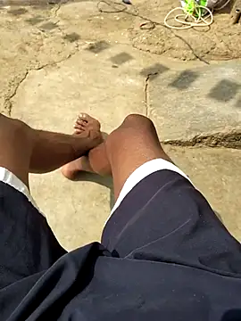 RAYI Queen 4 online show from February 3, 2026, 6:33 am