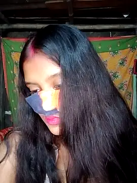 RAYI Queen 4 online show from October 8, 2025, 4:08 pm