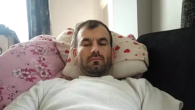 Apooabe online show from May 9, 2026, 2:42 pm