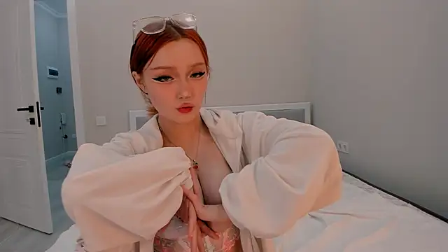 yuna loon online show from October 25, 2025, 3:34 pm