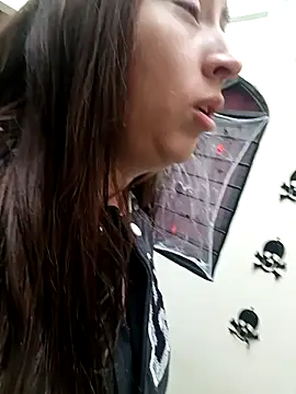 AntonellaJohnston online show from October 17, 2025, 11:45 am