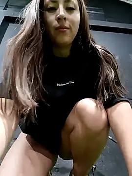 AntonellaJohnston online show from October 22, 2025, 2:33 am