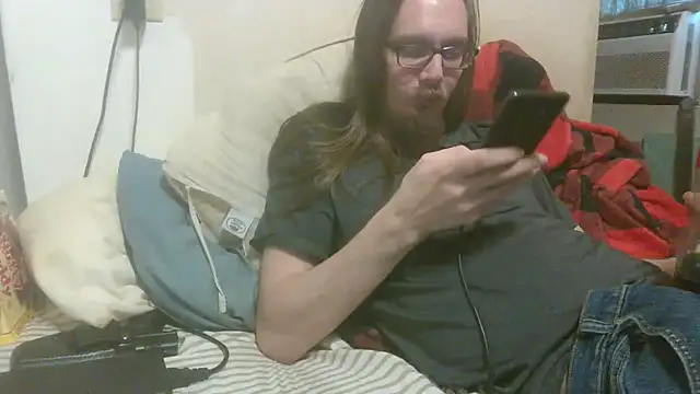 Snapshot of dandonn chatting on July 29, 2026, 6:07 pm dandonn online show from July 29, 2026, 6:07 pm