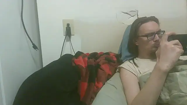 Snapshot of dandonn chatting on April 30, 2026, 5:42 pm dandonn online show from April 30, 2026, 5:42 pm