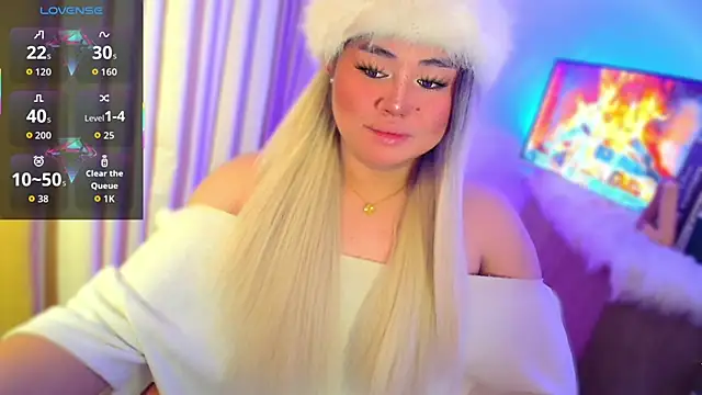 ursexy ceciliaxx online show from July 13, 2026, 8:52 pm