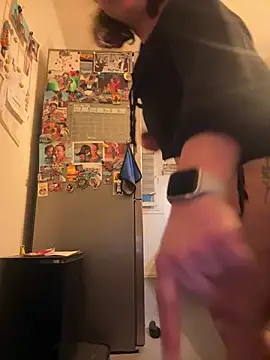 aphrodite75000 online show from March 8, 2026, 1:00 am