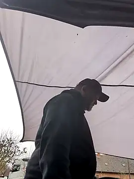 Wir2002Paar online show from February 22, 2026, 2:08 pm