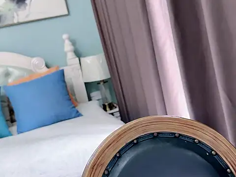 Snapshot of sarah111 chatting on October 17, 2025, 2:26 am sarah111 online show from October 17, 2025, 2:26 am