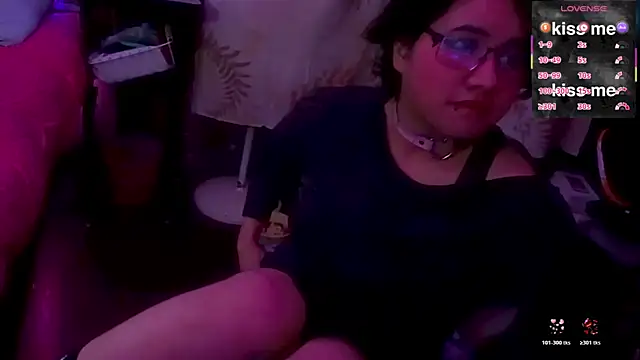 Ftm Bunny online show from December 14, 2025, 12:00 pm