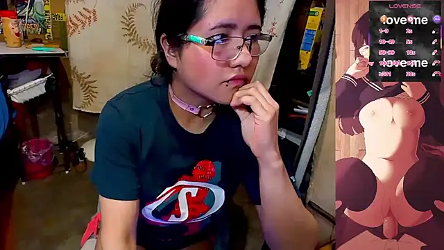 Snapshot of Ftm_Bunny chatting on October 19, 2025, 11:35 am Ftm Bunny online show from October 19, 2025, 11:35 am