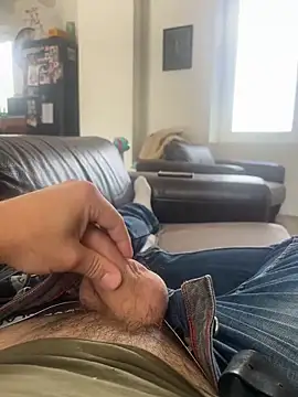 carapace31 online show from October 5, 2025, 11:34 am