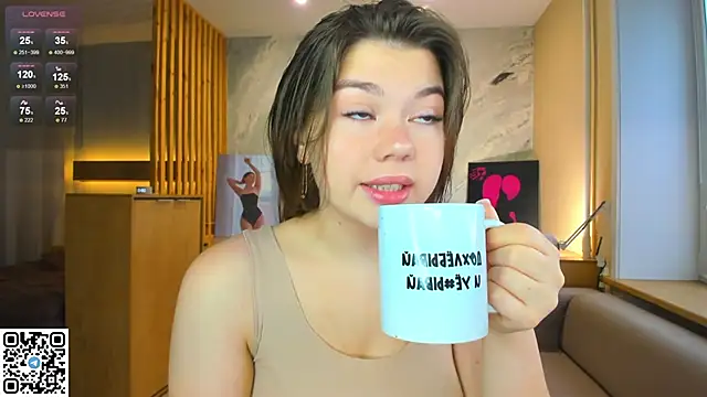 Snapshot of miss_bubbles_ chatting on September 24, 2025, 1:02 am miss bubbles online show from September 24, 2025, 1:02 am