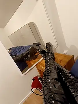 Snapshot of Teafeet chatting on February 3, 2026, 4:34 pm Teafeet online show from February 3, 2026, 4:34 pm